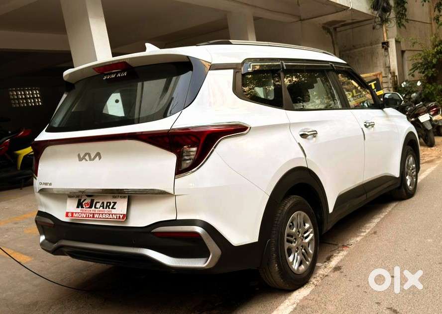 Kia Carens 1.5 Prestige 7 Str, 2023, Petrol