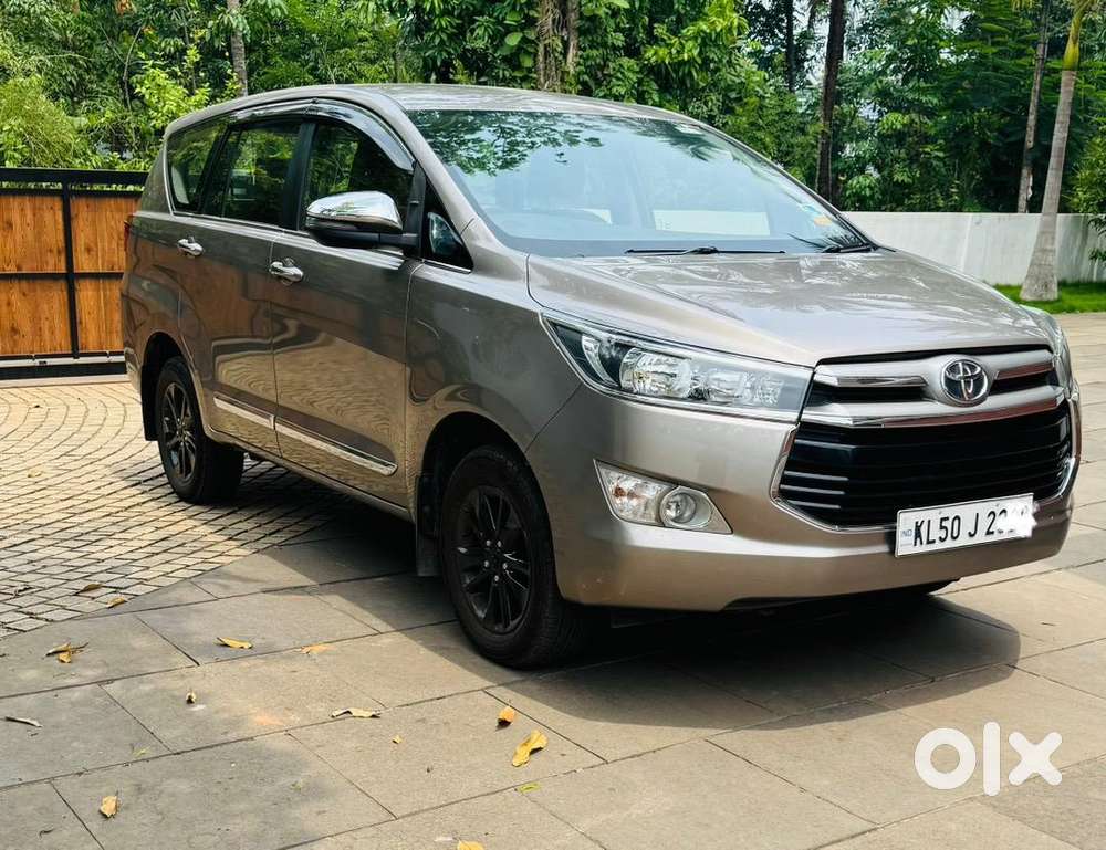 Toyota Innova Crysta 2020 Diesel Well Maintained