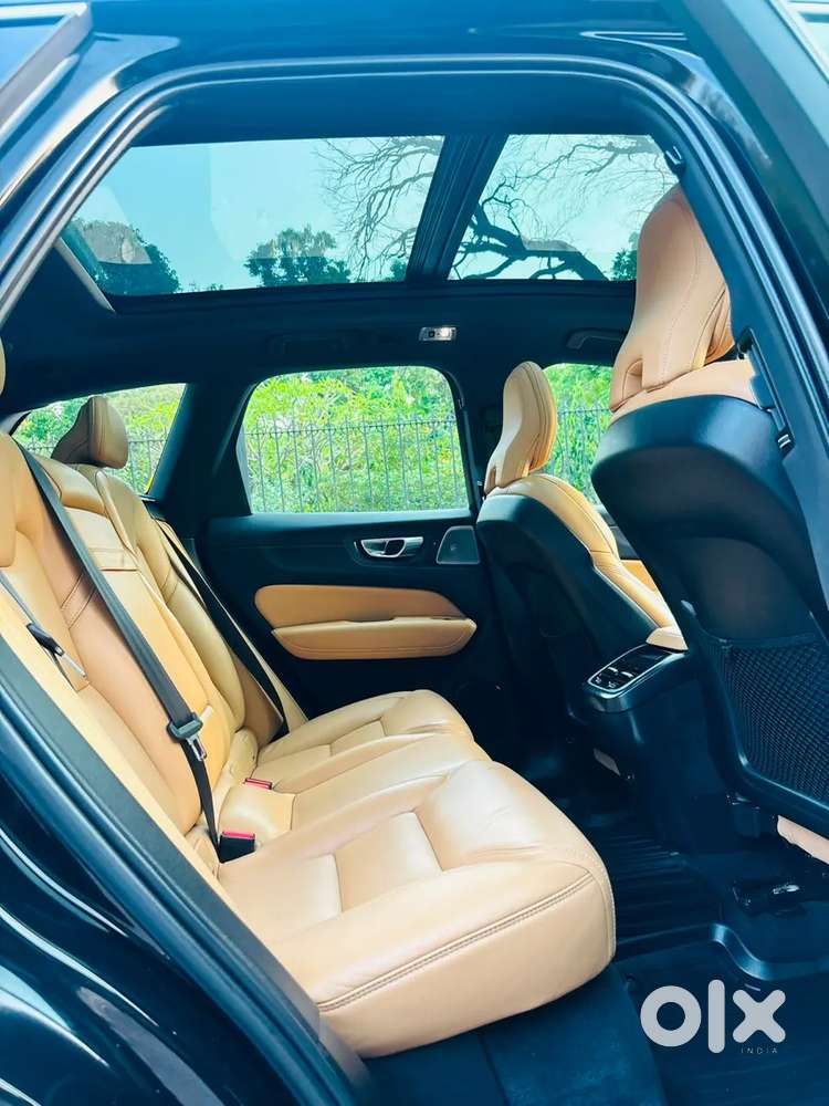 Volvo Xc60 Inscription D5, 2021, Diesel