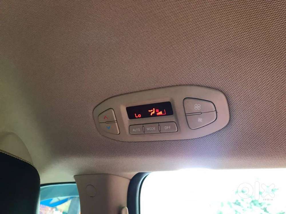 Kia Carnival Premium, 2021, Diesel