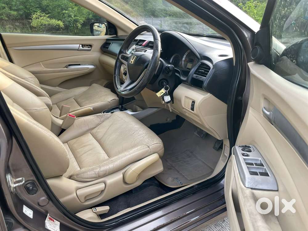Honda City V At, 2011, Petrol
