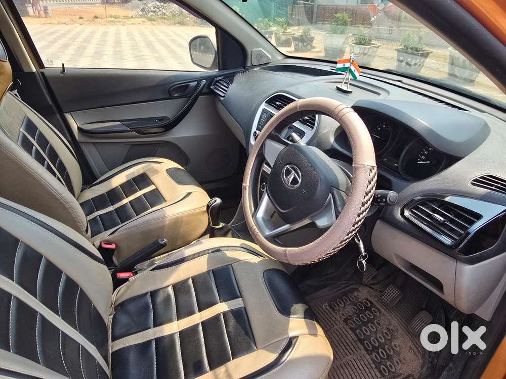 Tata Tiago 1.2 Revotron Xt (o), 2017, Petrol