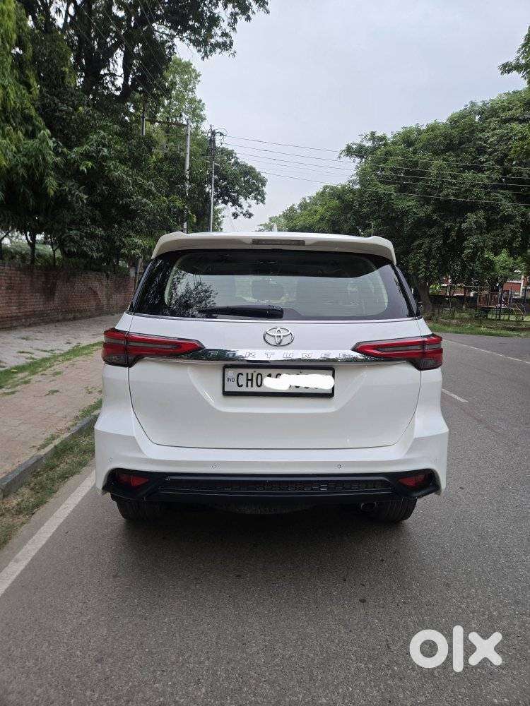 Toyota Fortuner 4x2 At 2.8 Diesel, 2020, Diesel