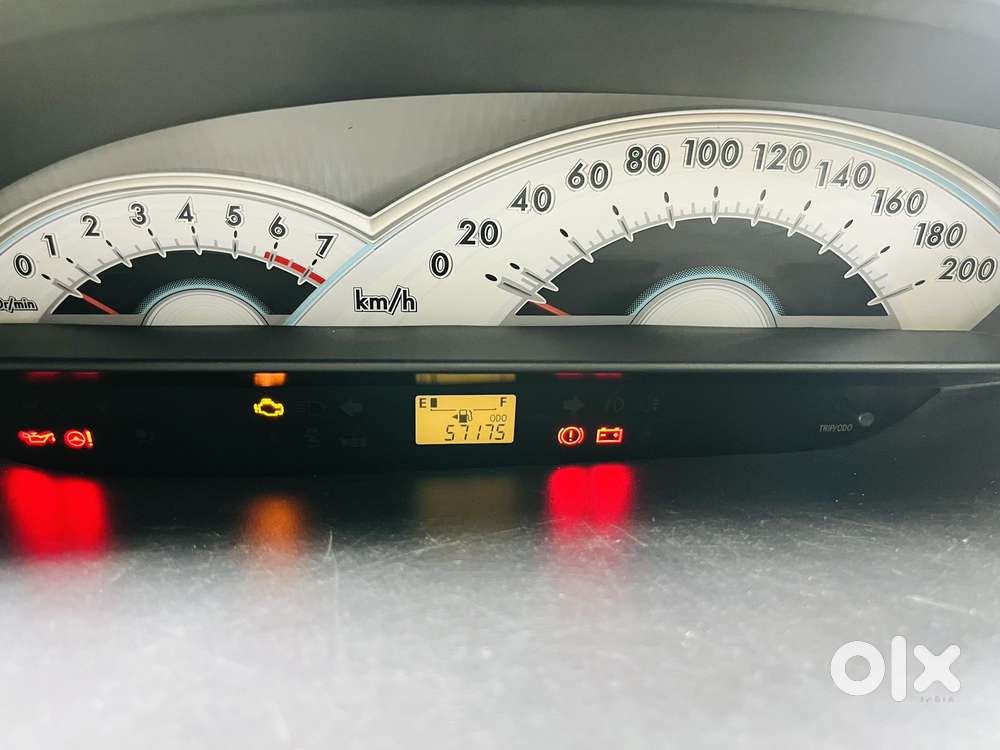 Toyota Etios, 2011, Petrol