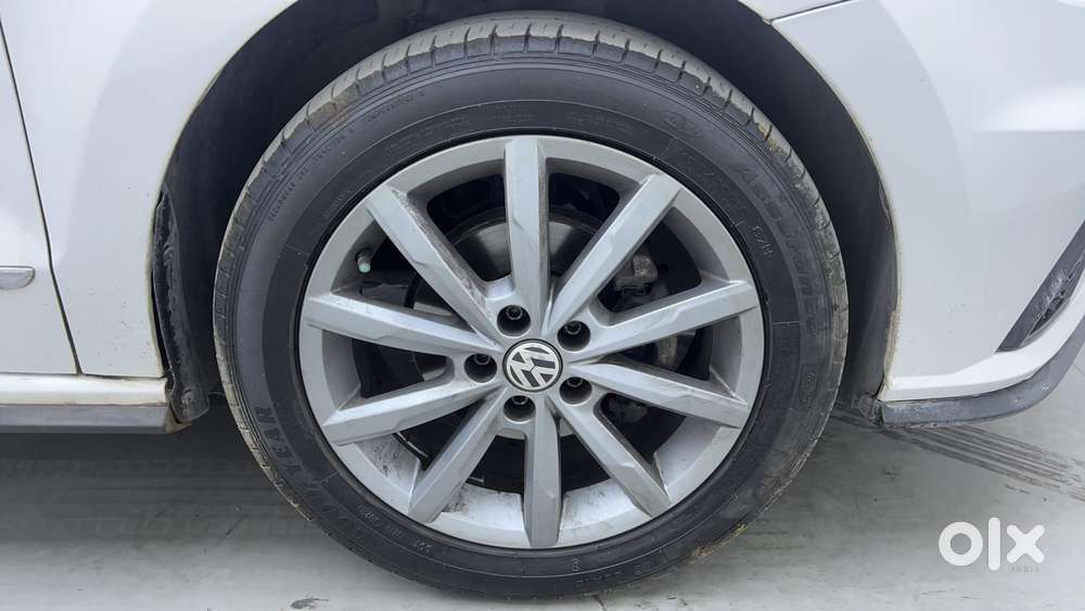 Volkswagen Vento 1.6 Highline, 2022, Petrol