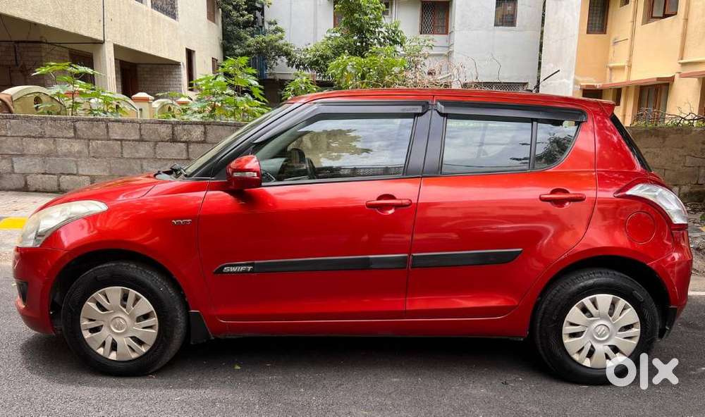 Maruti Suzuki Swift Vxi, 2013, Petrol