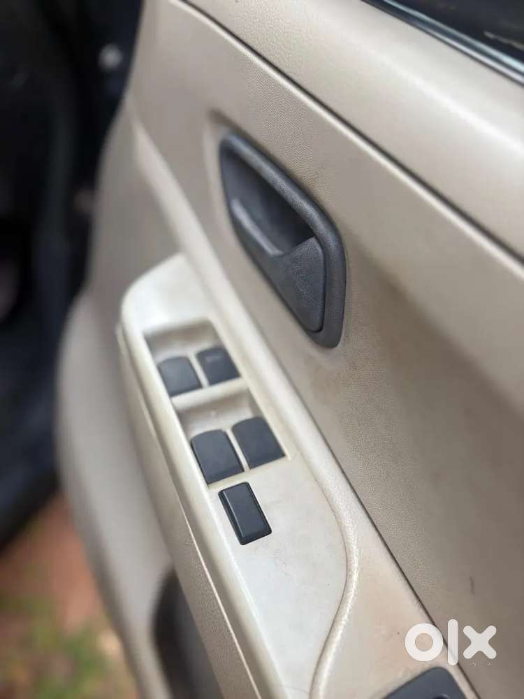 Maruti Suzuki Zen Estilo 2007