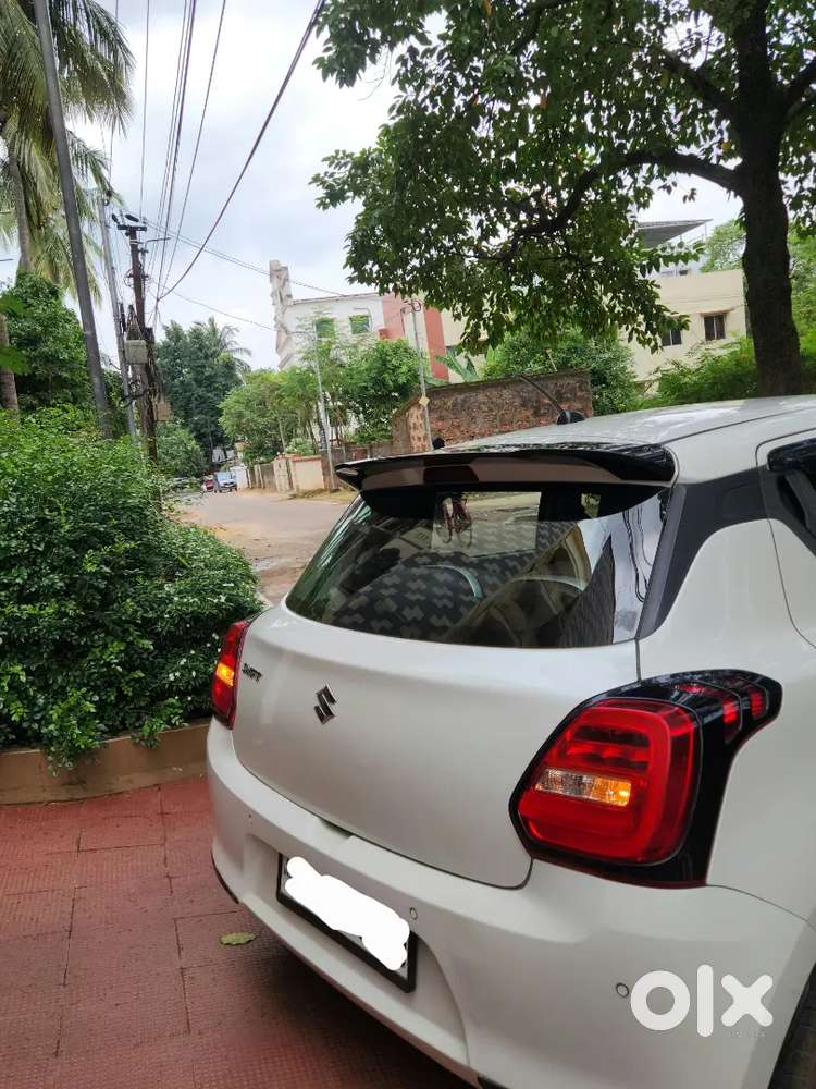 Maruti Suzuki Swift 2023 Manual Petrol