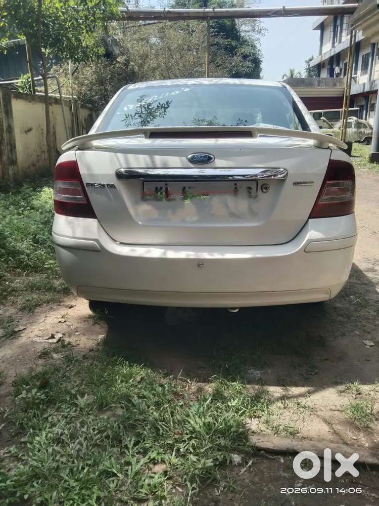 Super Condition, വണ്ടി Ok ആണ്. നല്ല കണ്ടീഷൻ White Colour,