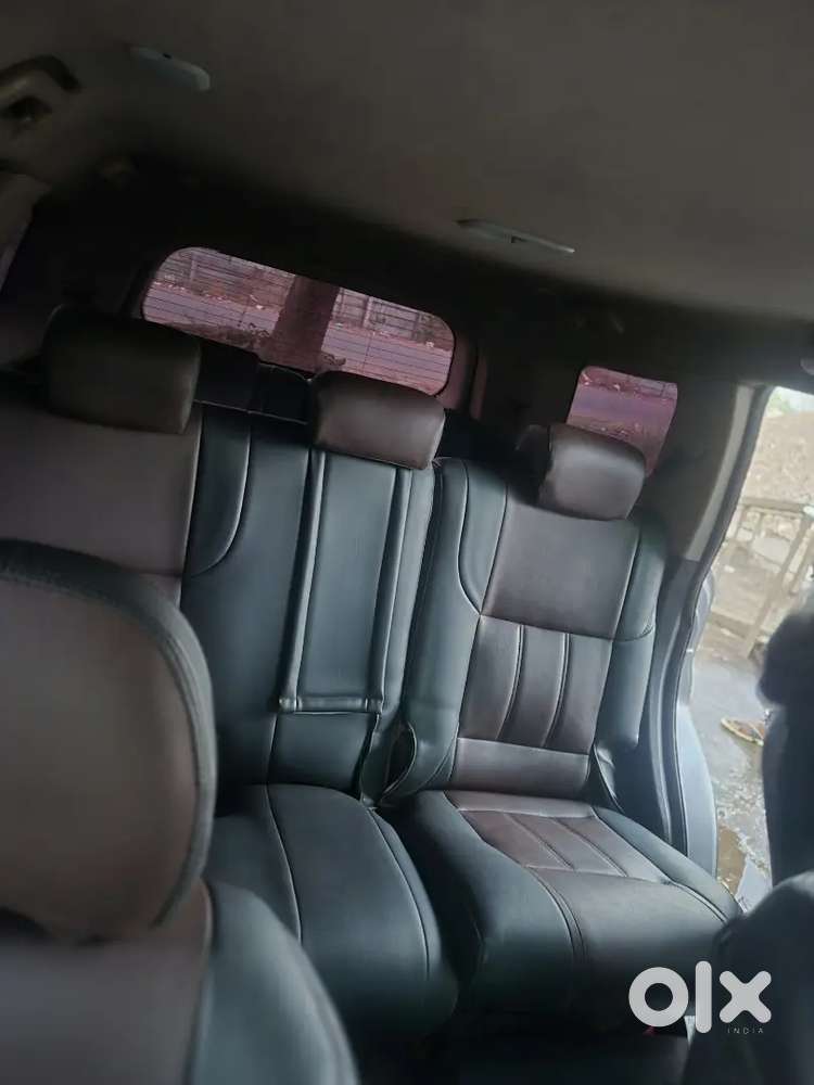 Mahindra Xuv500 2012 Diesel 70000 Km Driven