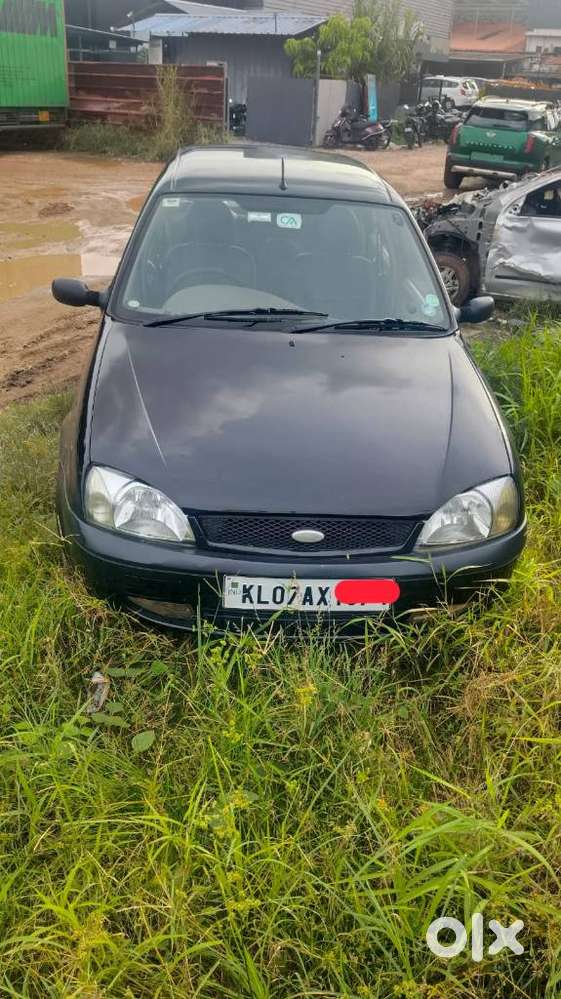 Ford Ikon, 2005, Petrol