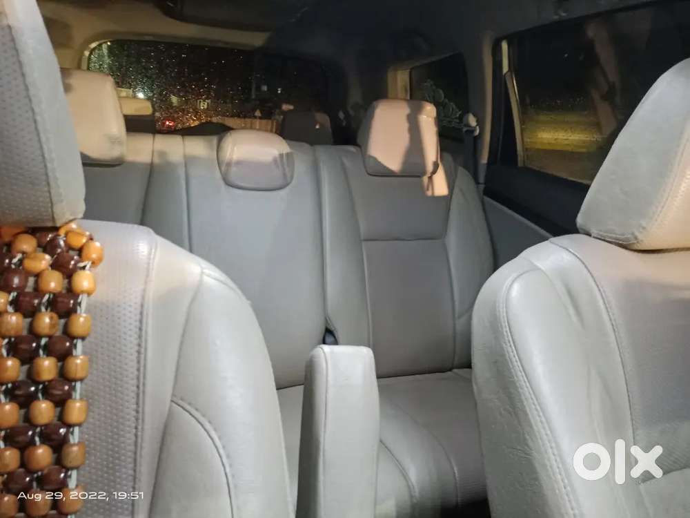 Mahindra Marazzo 2019 Diesel 300000 Km Driven