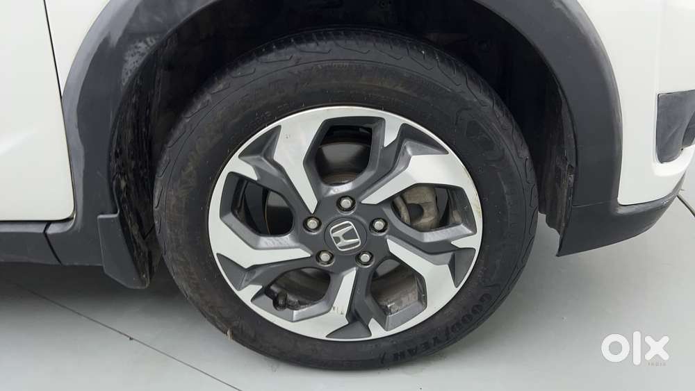 Honda Br-v I-vtec V Mt, 2016, Petrol