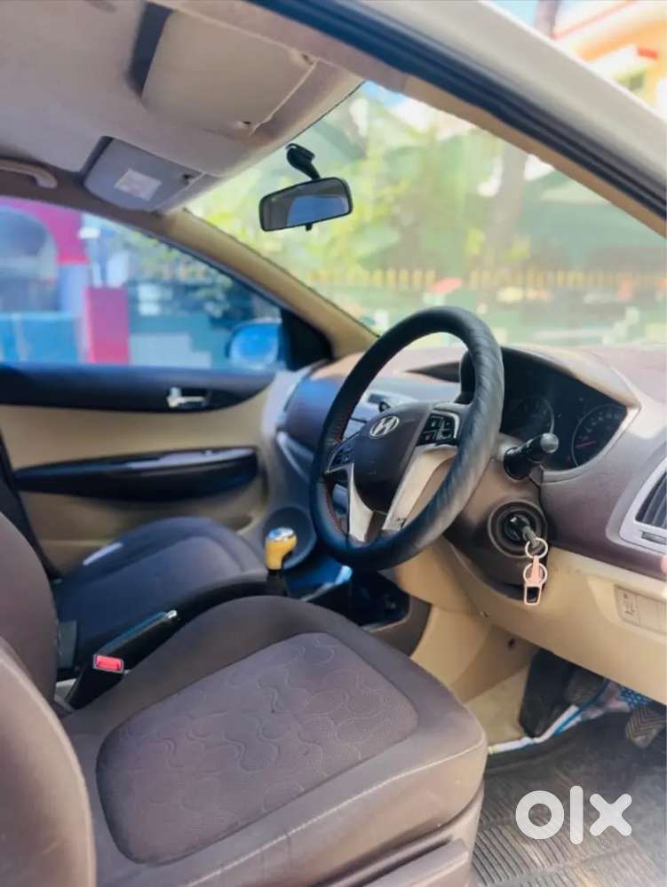 Hyundai I20 Asta Diesel 2011