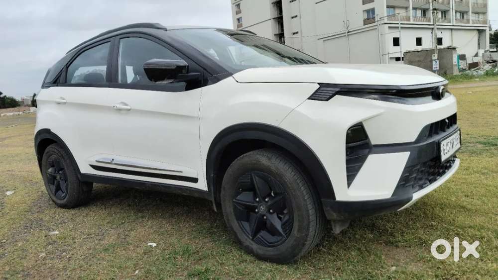 Tata Nexon Creative Plus 1.2 Revotron Petrol 6 Amt, 2024, Petrol