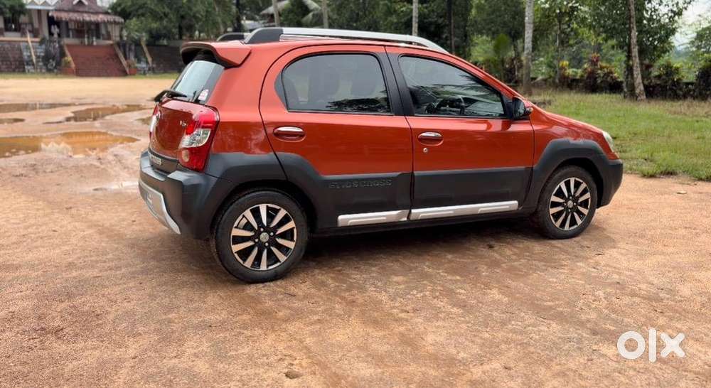 Toyota Etios Cross 2014 Diesel Well Maintained