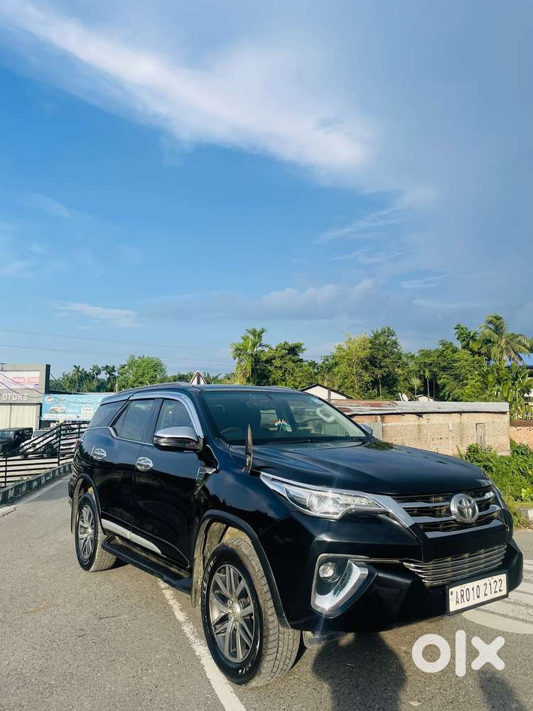 Toyota Fortuner [2021-ongoing] 2.8 2wd Diesel At, 2020, Diesel