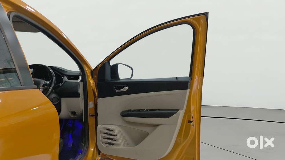 Renault Triber Rxz Easy-r Amt, 2022, Petrol