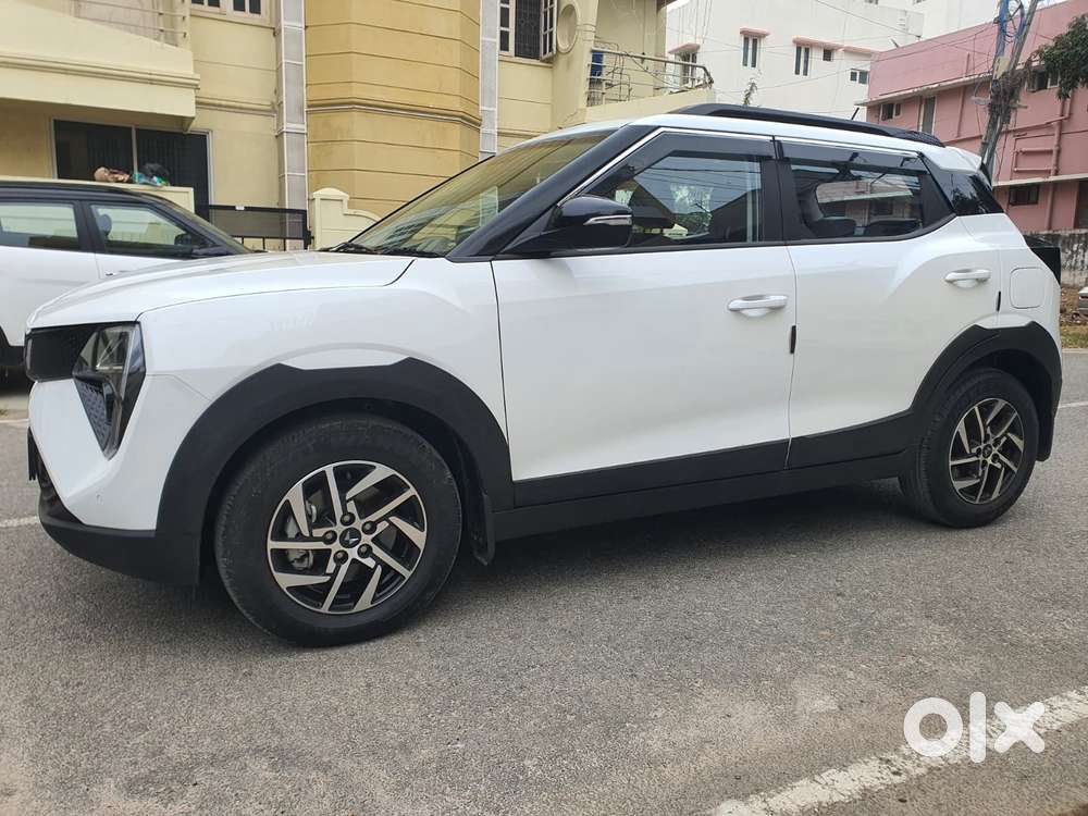 Mahindra Xuv 3xo Ax5 Ds Mt, 2024, Diesel