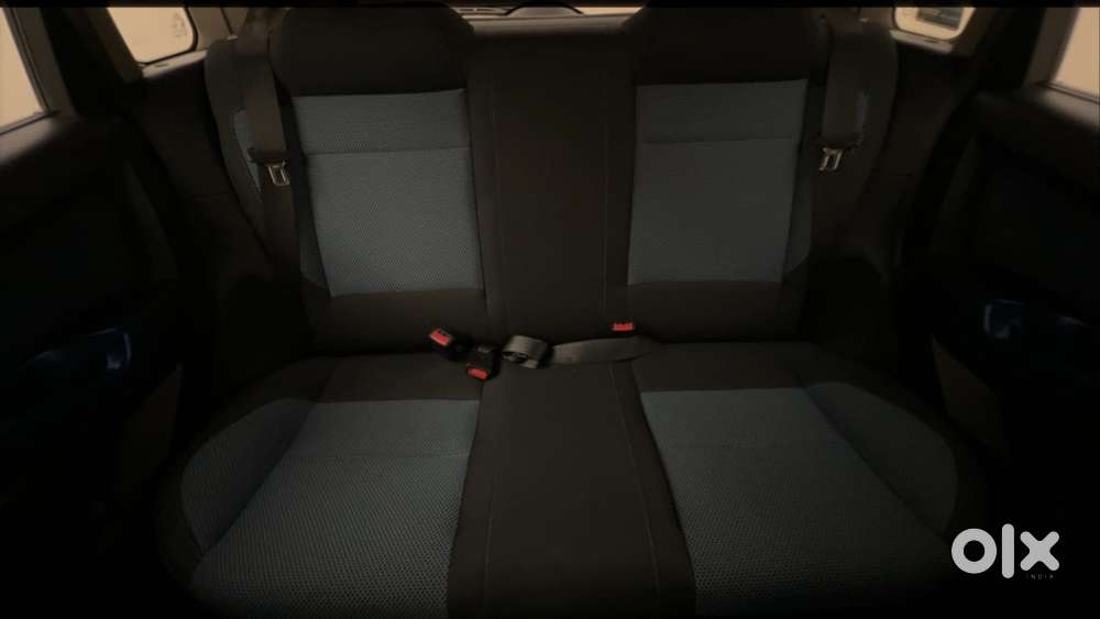 Ford Figo 1.2 Duratec Petrol Titanium, 2015, Petrol