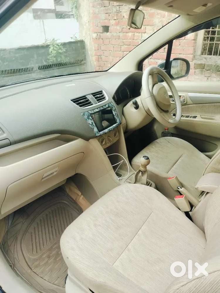 Maruti Suzuki Ertiga 2013