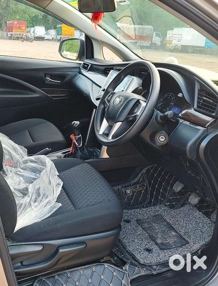 Toyota Innova Crysta 2.4 G Mt 7 Str, 2021, Diesel