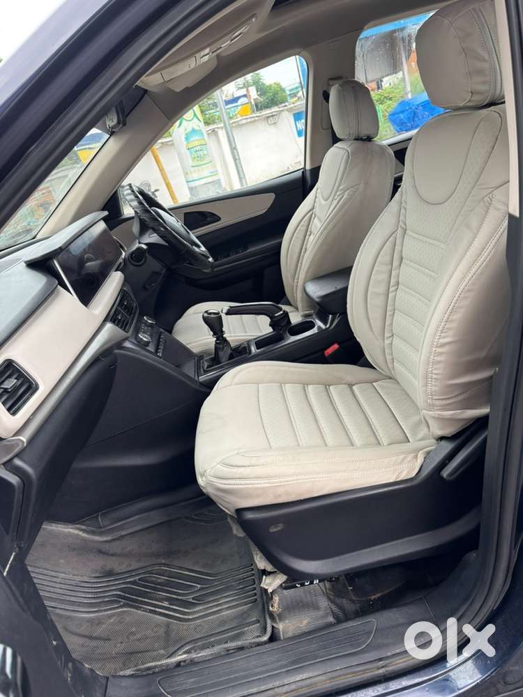 Mahindra Xuv700 Petrol Manual 2022