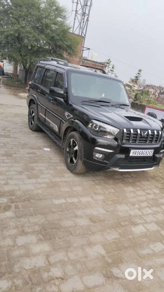 Mahindra Scorpio Classic 2024 Diesel 25000 Km Driven