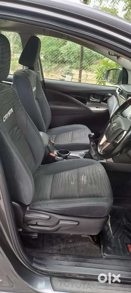 Toyota Innova Crysta [2020-ongoing] 2.4 Vx 8 Str, 2021, Diesel