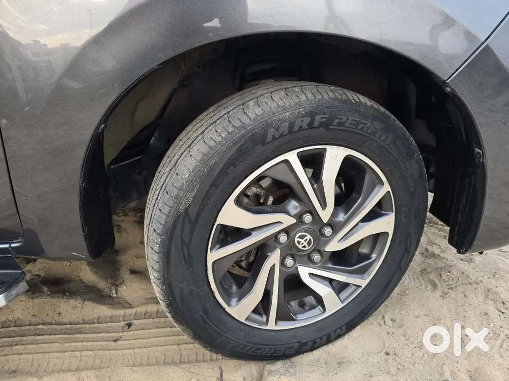 Toyota Innova Crysta 2021 Diesel Well Maintained
