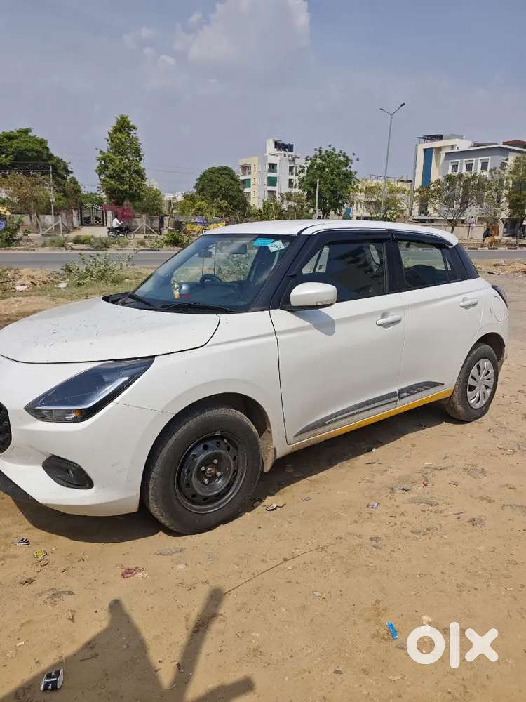 Maruti Suzuki Swift 2026 Cng & Petrol 14000 Km Driven