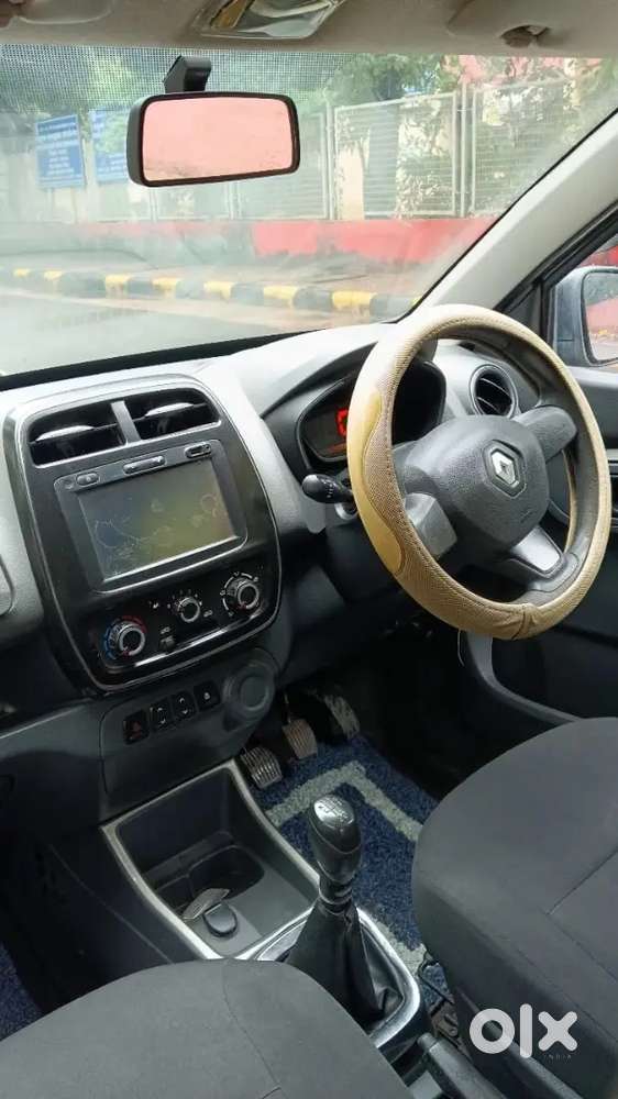 Urgent Saleeeee___renault Kwid Petrol 2016