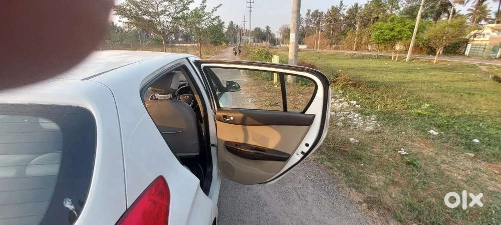 Hyundai I20 Asta Manual 2012 Petrol 97000 Km Driven