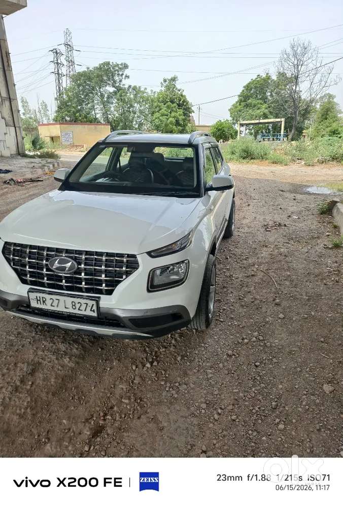 Hyundai Venue 2021 Petrol Good Condition