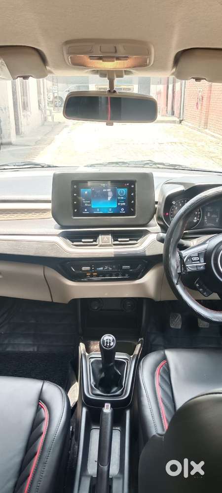 Maruti Suzuki Swift Dzire Vxi Regal Limited Edition Mt, 2025, Cng & ..