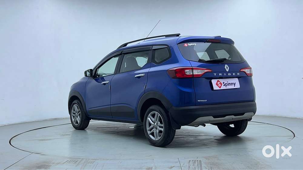 Renault Triber Rxz Easy-r Amt, 2023, Petrol