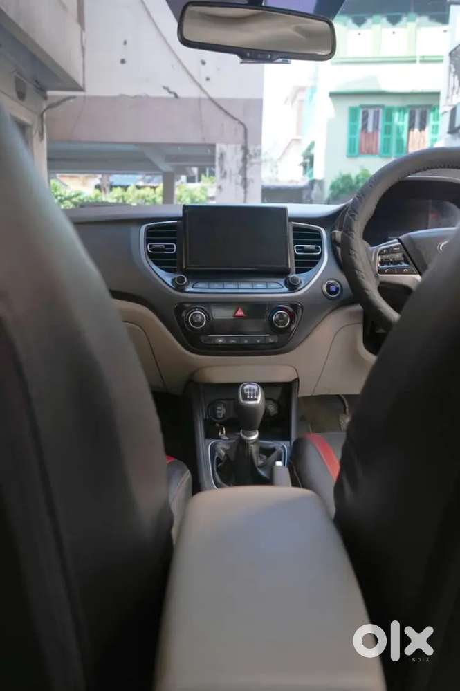 Hyundai Verna 2023 Petrol 23000 Km Driven