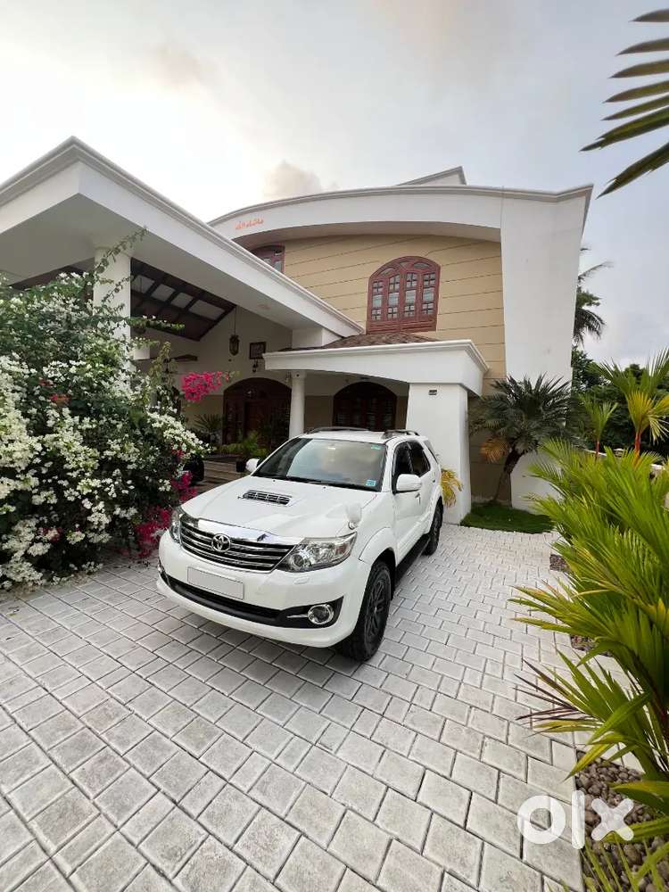 Toyota Fortuner 2016 Diesel Well Maintained