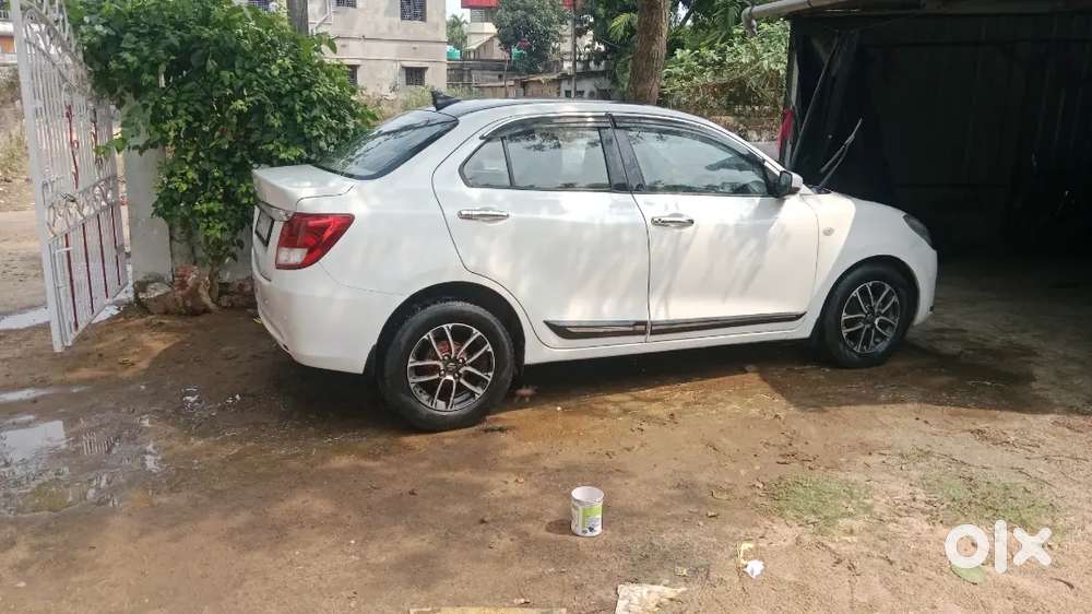 Maruti Suzuki Swift Dzire 2018 Diesel 76000 Km Driven