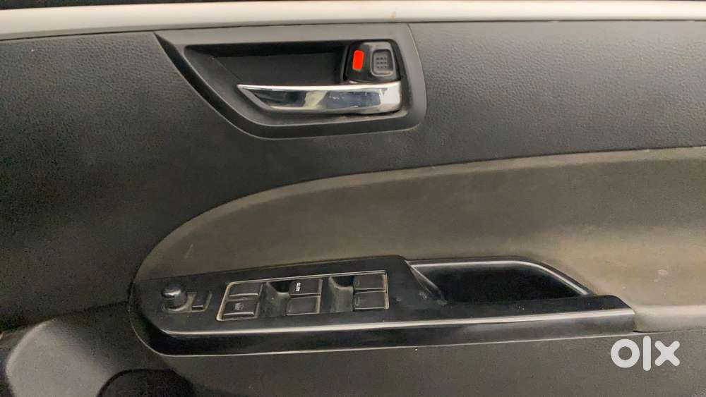 Maruti Suzuki Swift Vxi, 2016, Petrol