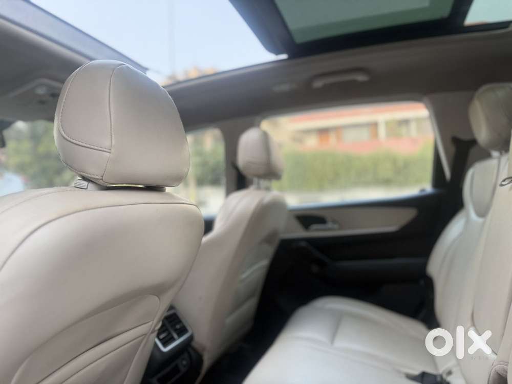 Mahindra Xuv700 2.2 Ax 7 Diesel At Luxury Pack Str, 2022, Diesel