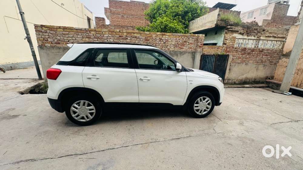 Maruti Suzuki Brezza Diesel 2017 Very Good Condition