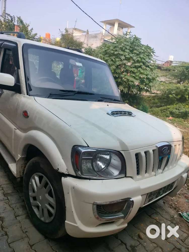 Mahindra Scorpio Getaway Diesel 2015
