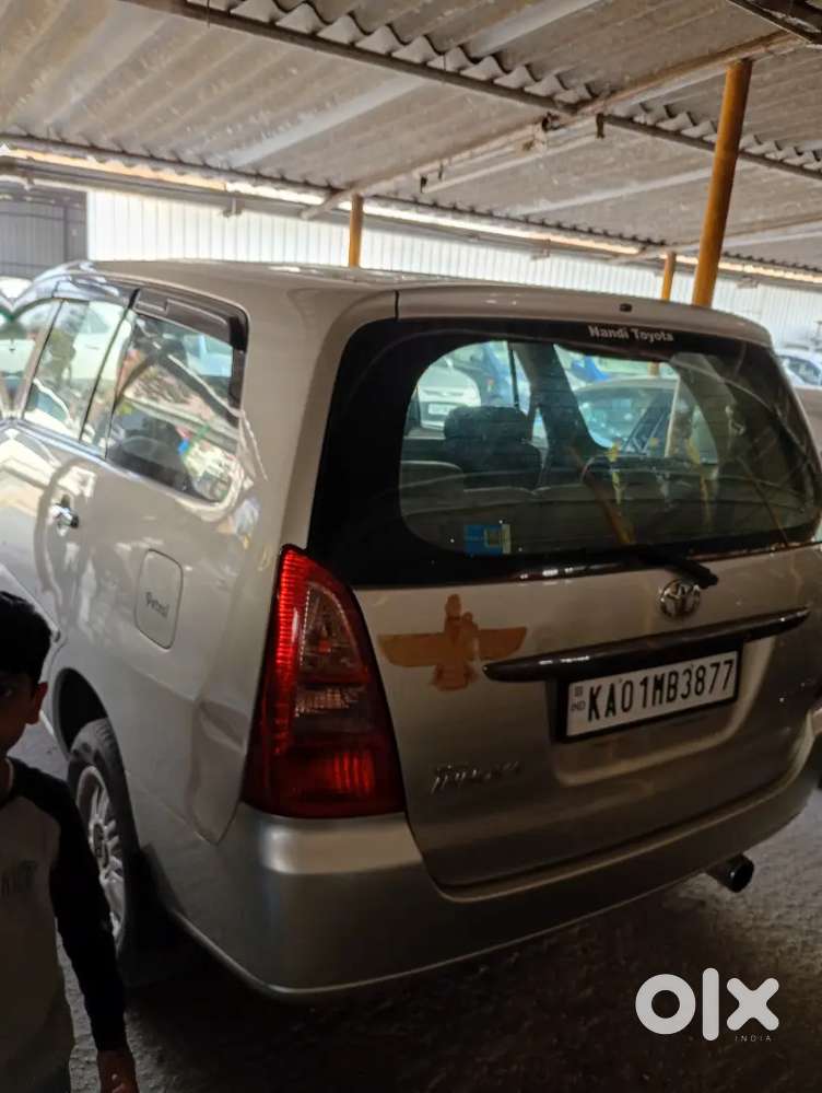Toyota Innova Car In Mint Condition