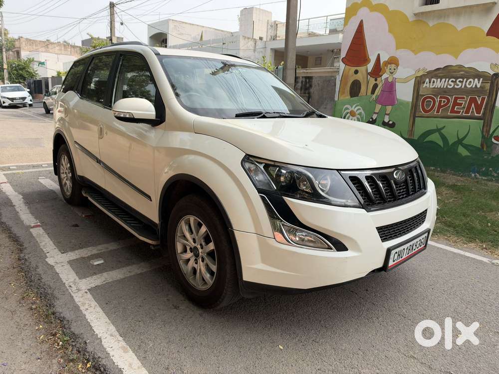 Mahindra Xuv500 2.2 W10 Sportz Edition At, 2016, Diesel