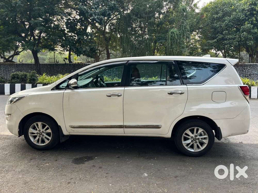 Toyota Innova Crysta 2.7 Gx At 8s, 2017, Diesel
