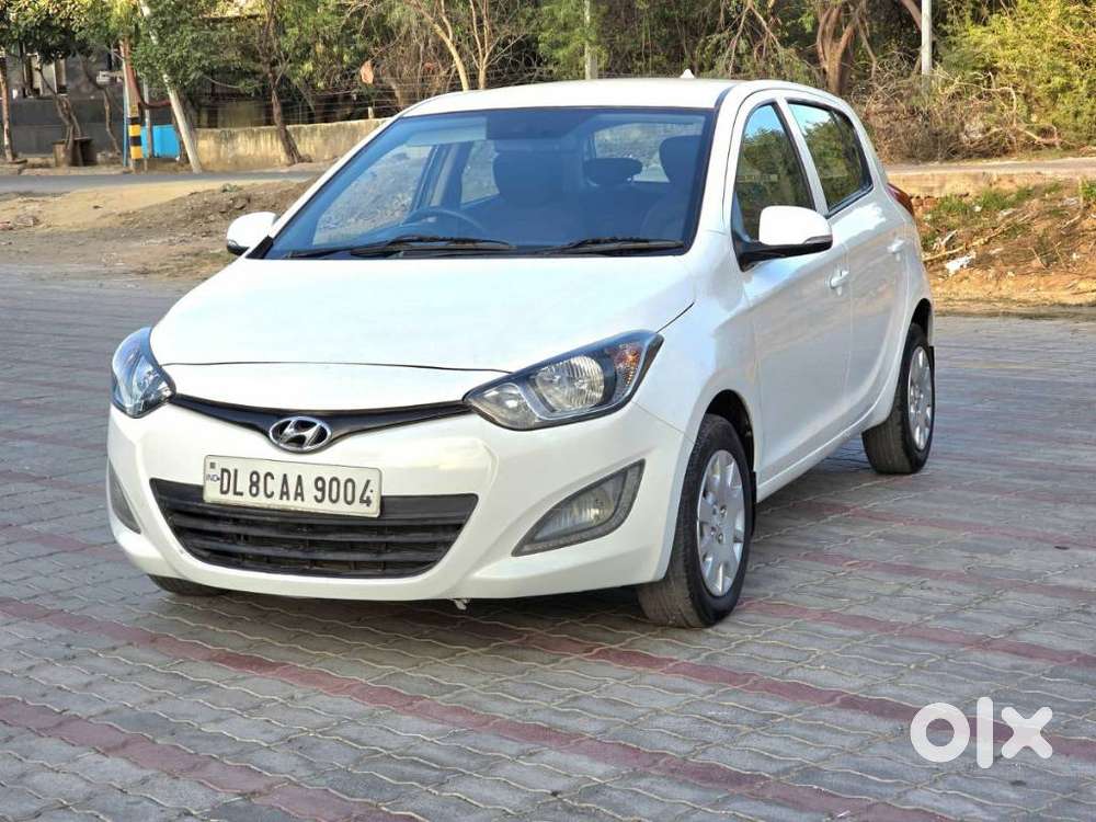 Hyundai I20 Sportz 1.2 Vtvt, 2013, Petrol