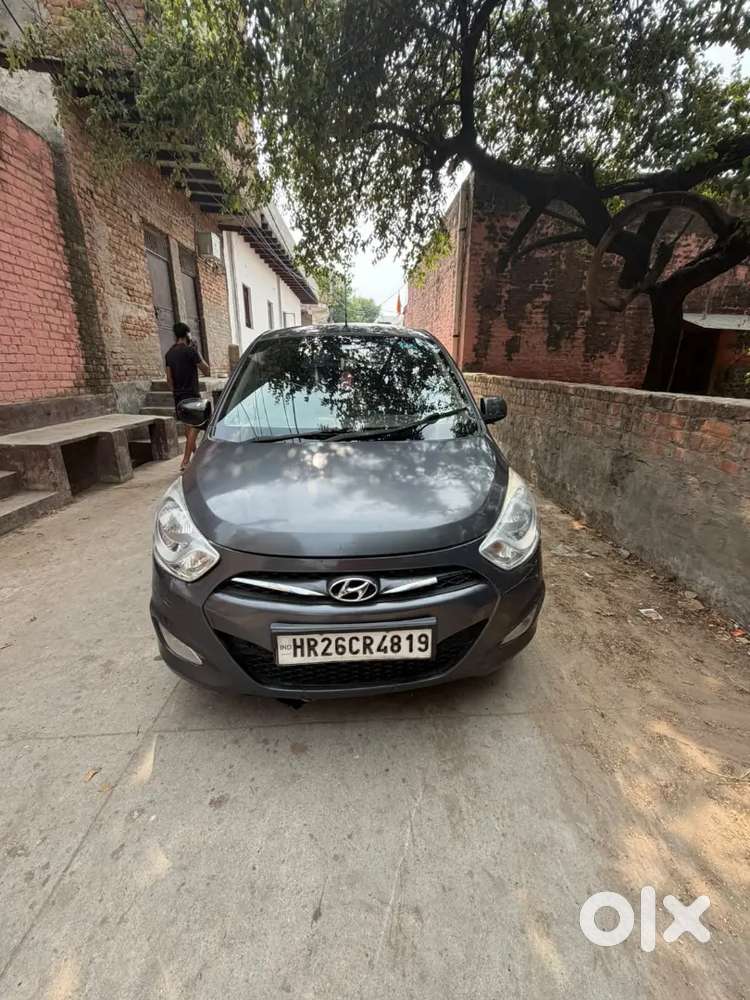 Hyundai I10 Sportz 2015 Km Driven