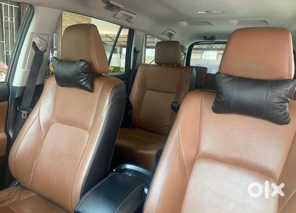 Toyota Innova Crysta 2018