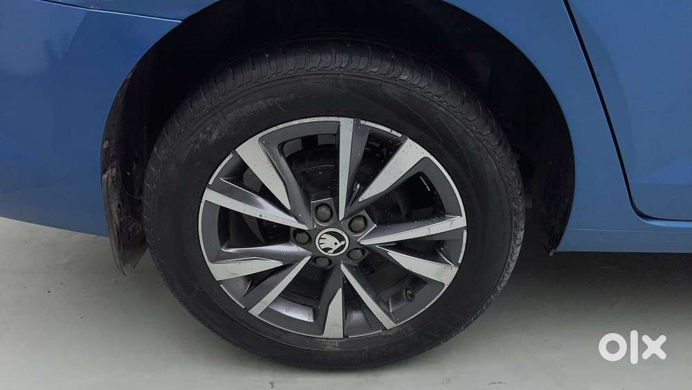Skoda Slavia Style 1.5l Tsi Dsg, 2022, Petrol